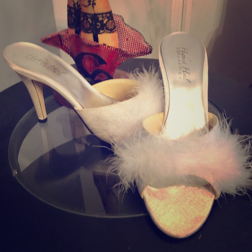 Sexy fuzzy bedroom slippers